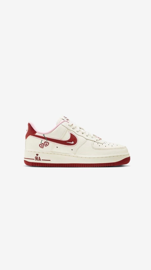 Nike Valentine