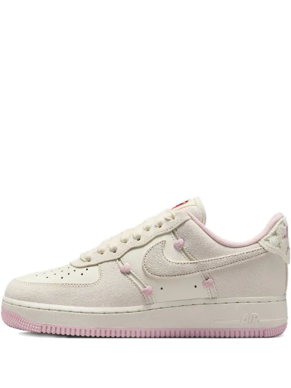 Nike Air Force 1 Low Valentine's Day