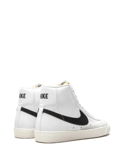 Nike Blazer High
