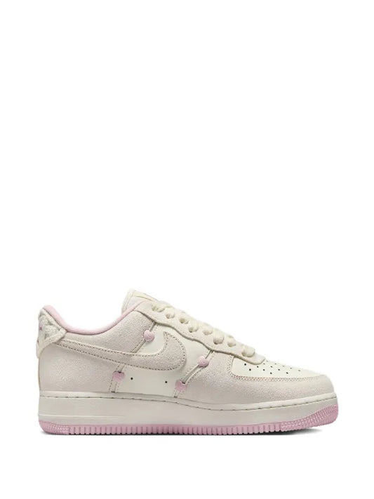 Nike Air Force 1 Low Valentine's Day