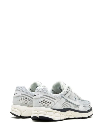 Nike Vomero 5 Photon Dust
